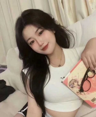 白云令人怜惜女孩-小喜（热）