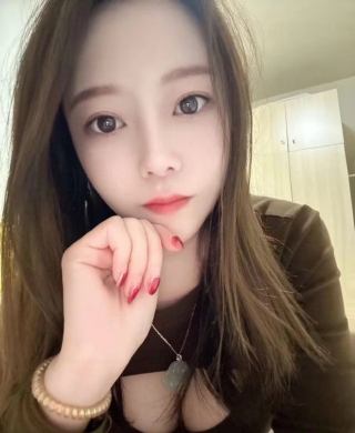 白云少妇靓妹_热