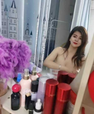 龙岗女神新人下海服务-诗诗（热）